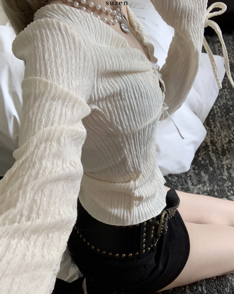 Miina Shirring Ribbon Blouse