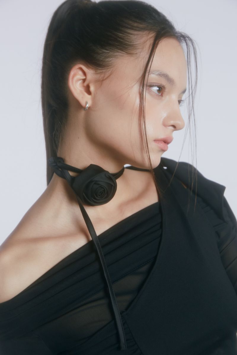 JINJUSE SATIN ROSE CHOKER(BLACK)