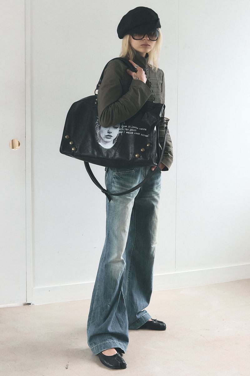 Defy Leather Bag Large