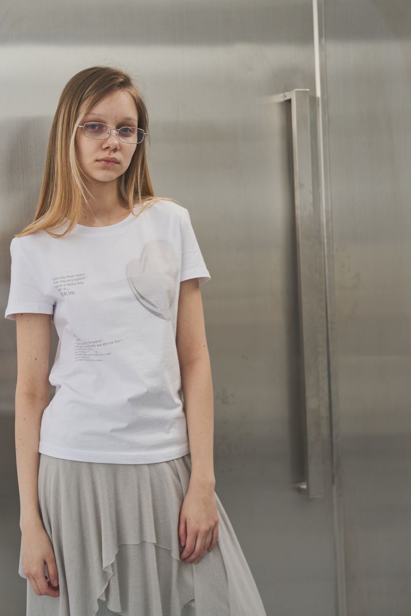 HEART PRINT T-SHIRT 