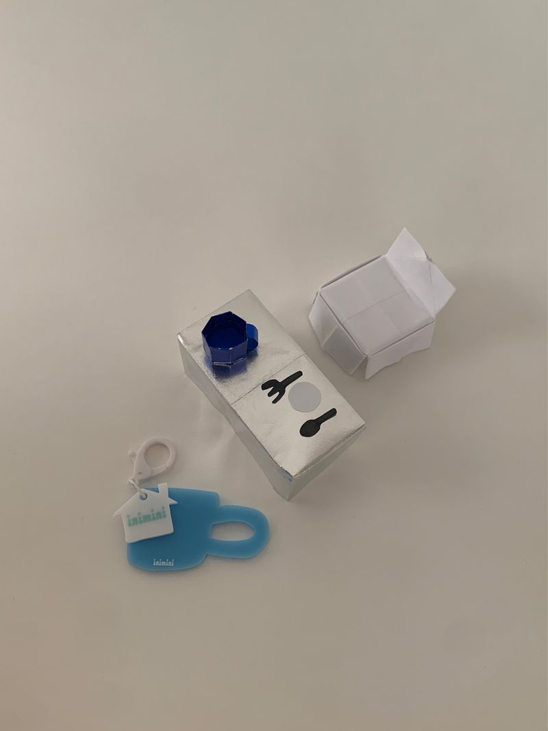 Bluecup keyring