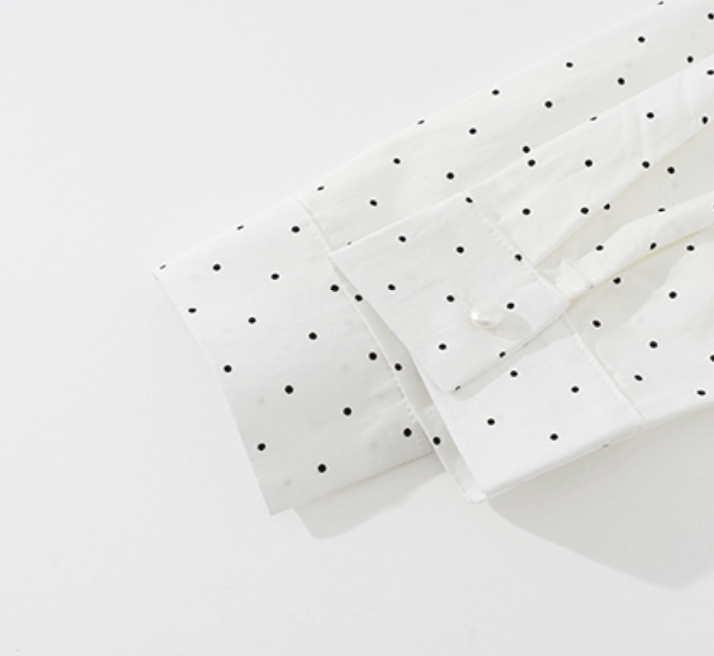 Pearl Button Dot Knit