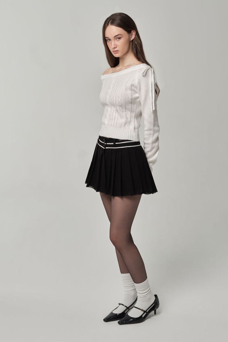 Rosy cake cable knit, White