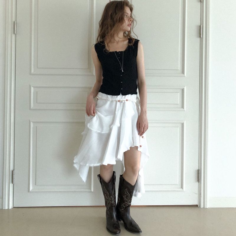 Fors sleeveless blouse (black)