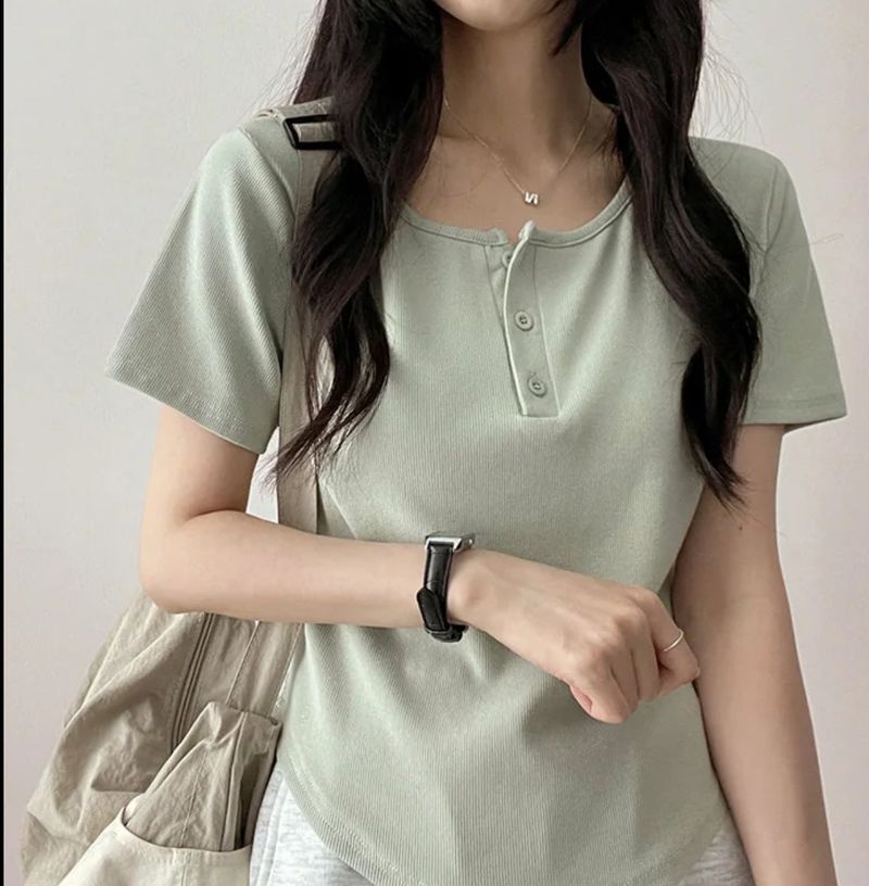 Waddoo hem round button short sleeve tee