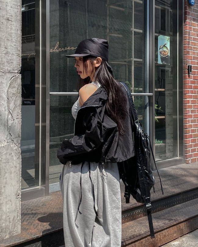 Sunlit strap shirring nylon zip-up jacket