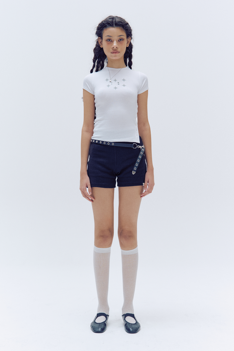 LOGO SIDE BUTTON TEE