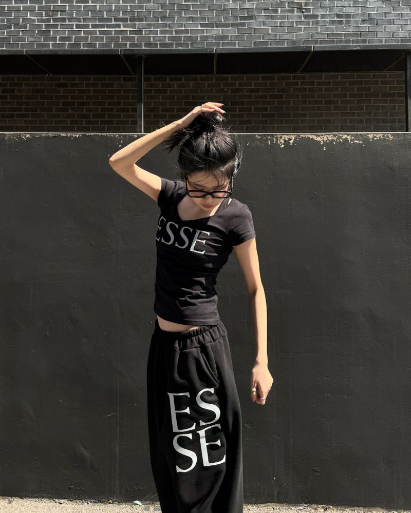 Esse crop tee