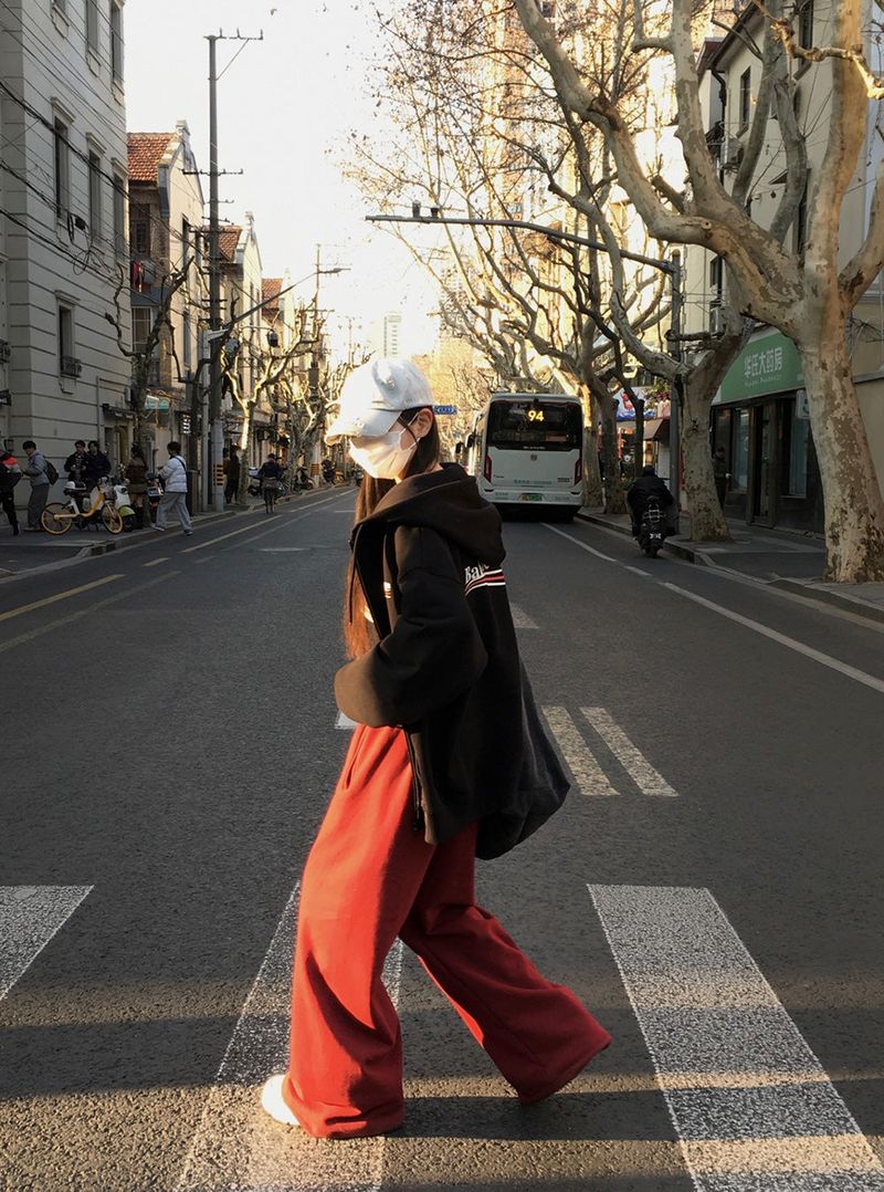 [Bellide made] Newer, two-way wide training pants