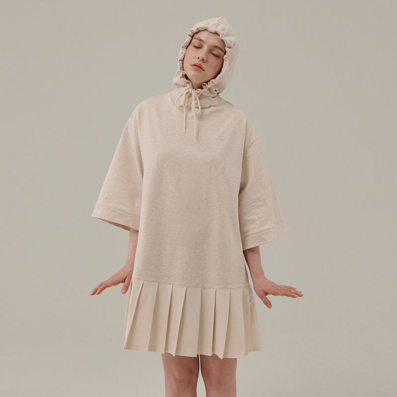 Between A and B(ビットウィーンエーアンドビー)の「PLEATS HOOD JERSEY DRESS_OATMEAL(Dresses)」