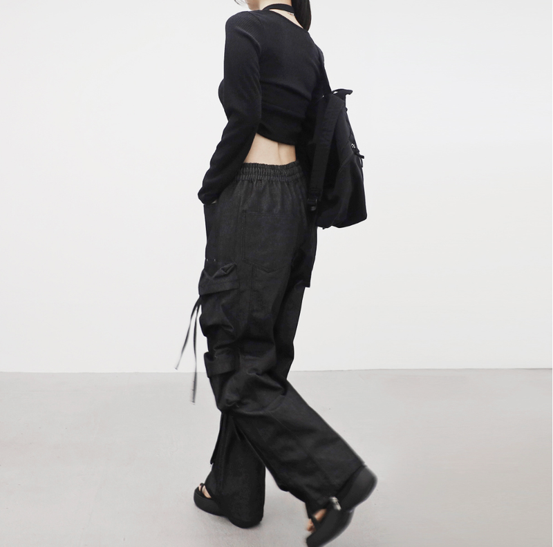 Devina Halterneck Knitwear