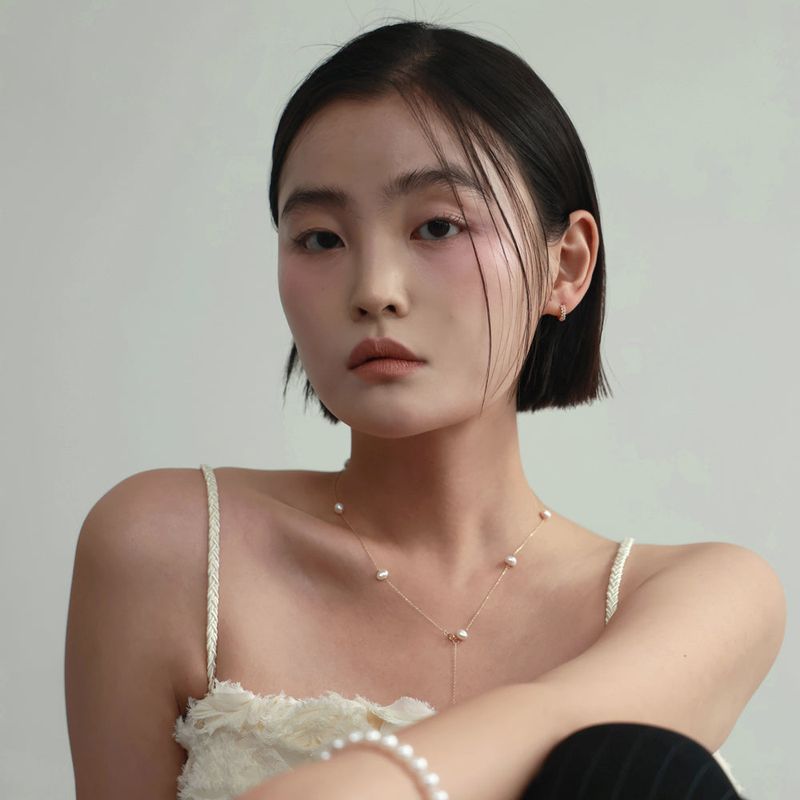 gold pearl drop necklace (material 14K gold)