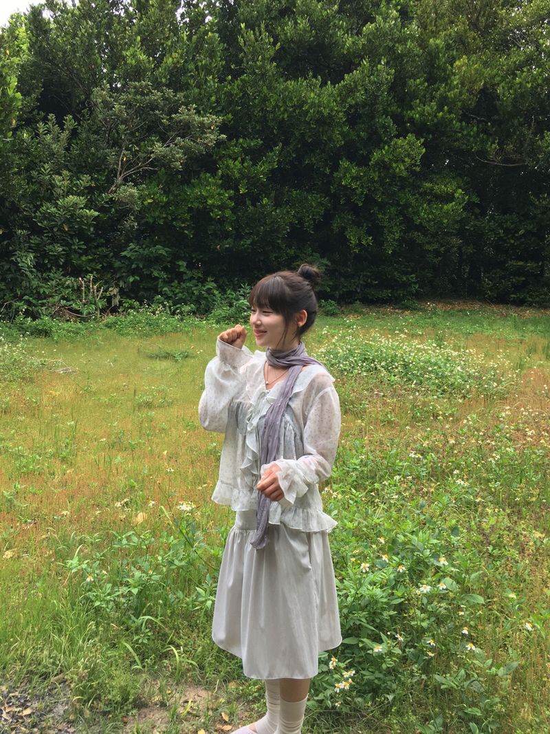 [Two-way/Romantic🌷] Small Floral Ruffle Blouse