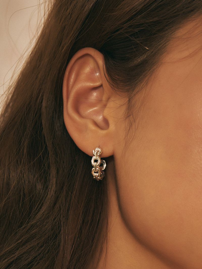 SALTYPIECE（ソルティピース）の「H'S SHOE CHAIN EARRING（Accessories）」
