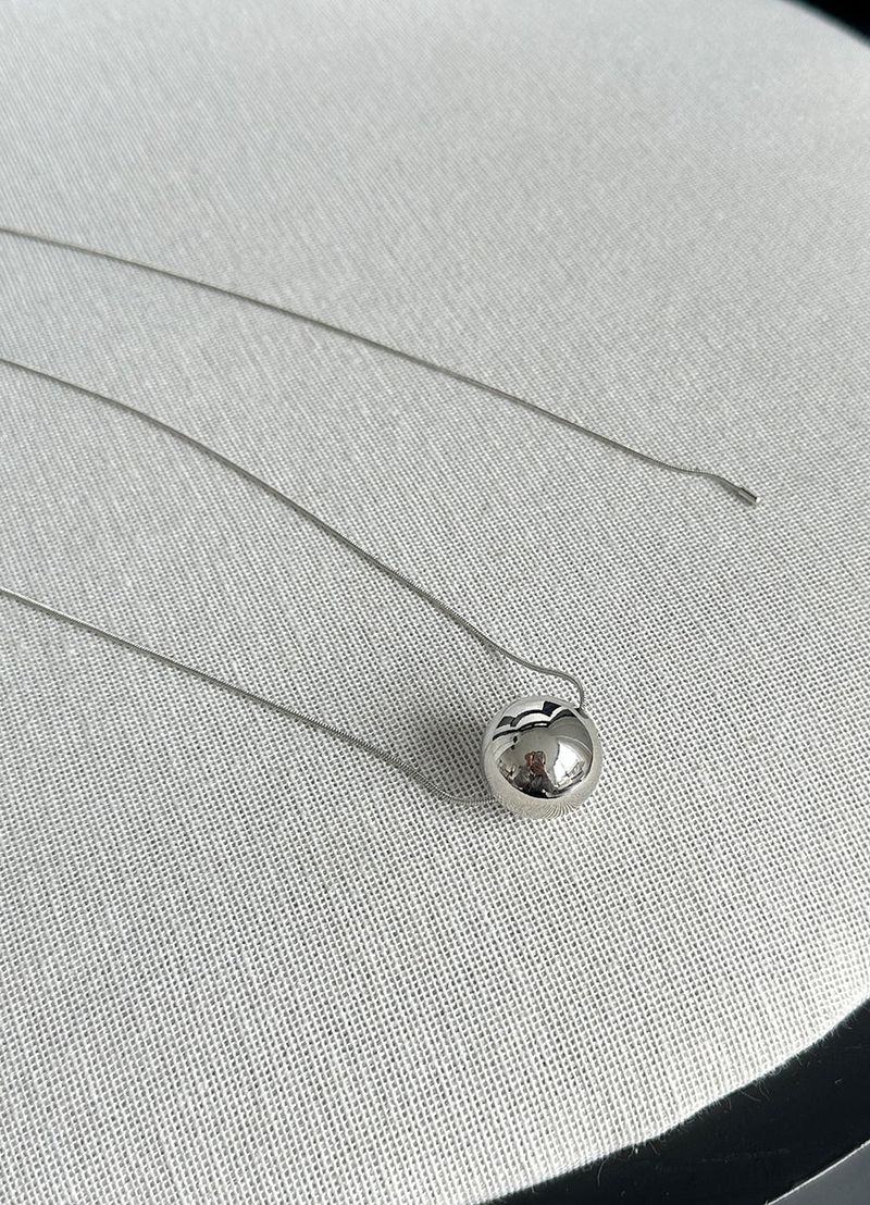 maxy moving ball necklace - silver