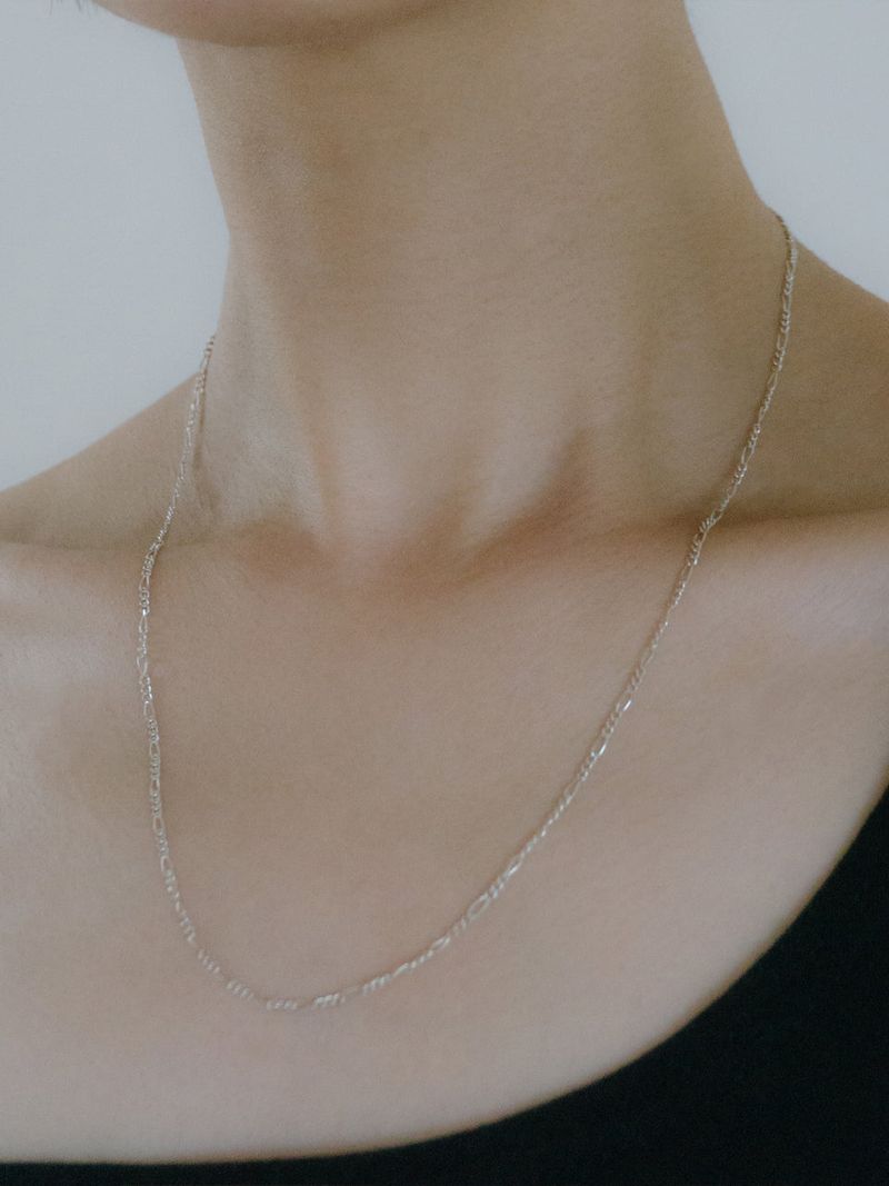 Lia necklace [long]