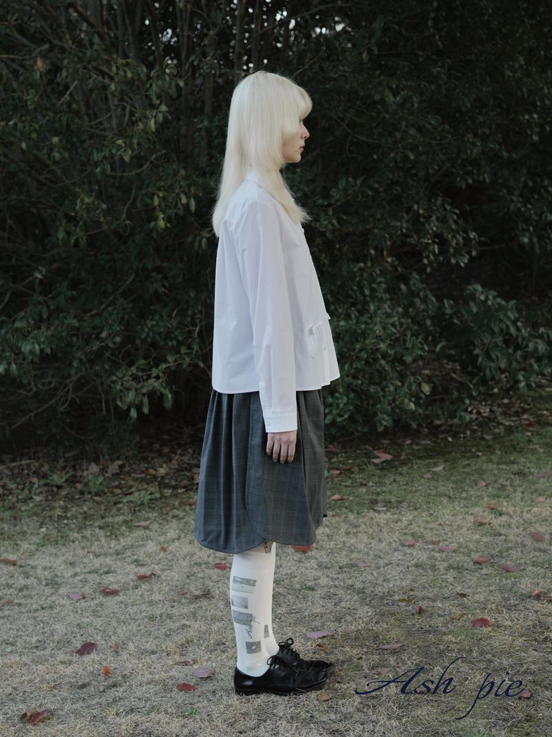 AW25 プリーツスカート