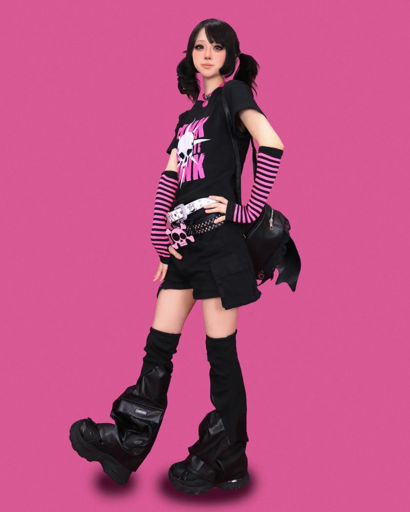 Pink-! Punk-! T