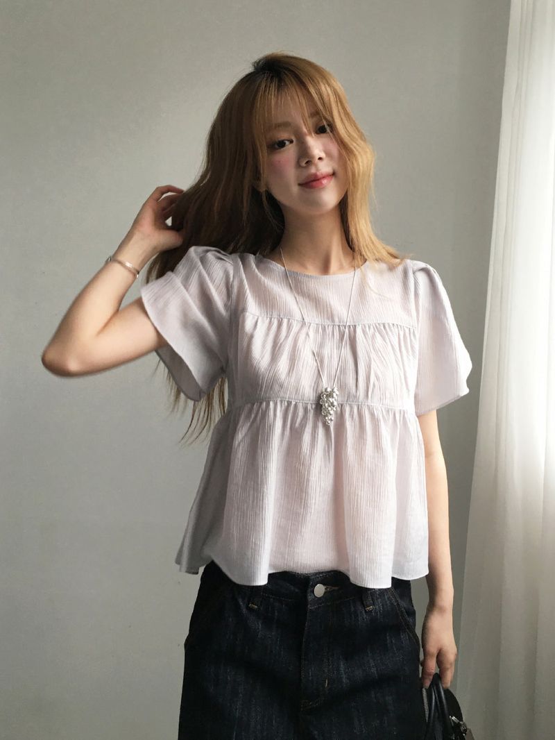Tulip puff Blouse