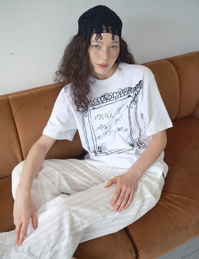 Frame Graphic Oversized T-Shirt