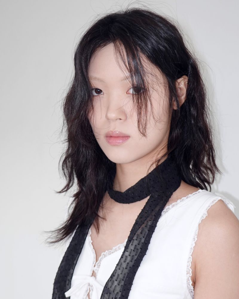 ROSSMOOR（ロスムーア）の「Sheer lace scarf_ black（Fashion Accessories）」