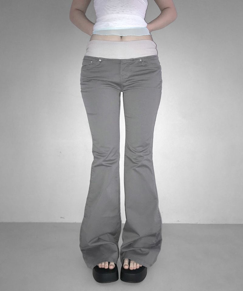 meego（ミーゴ）の「low shirring bootscut pt (2colors)（Pants）」