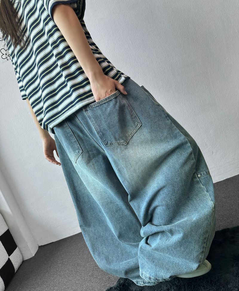 Devil Rivet Elastic Waist Balloon Denim Pants 2color