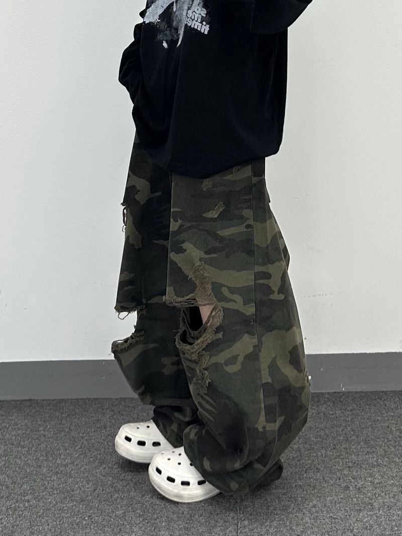 camo bio washed distressed pants