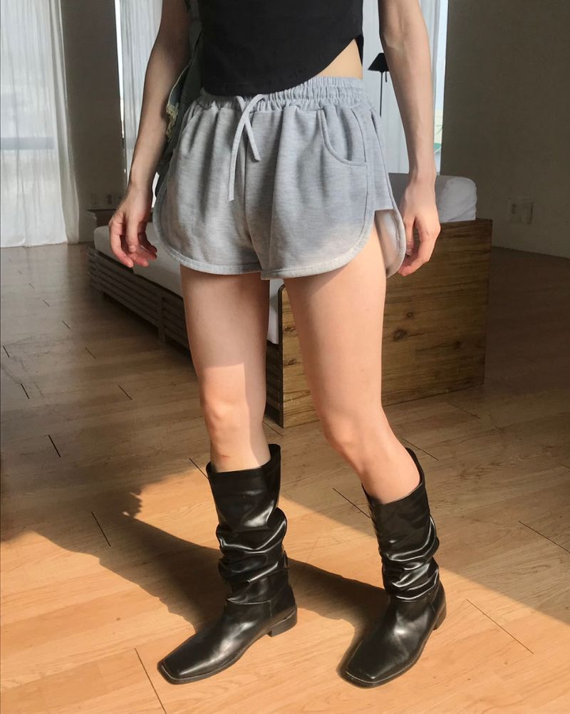 Wiki pants