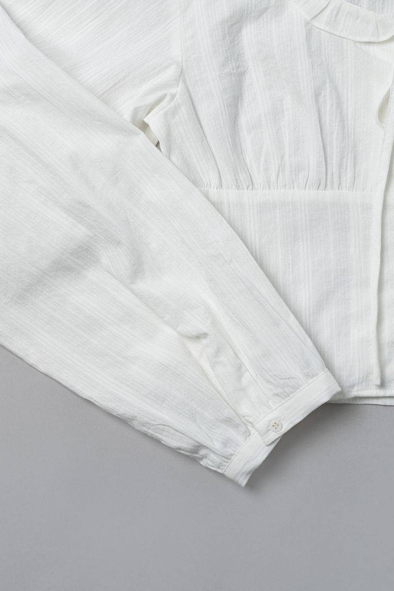 Butter frill blouse_ivory