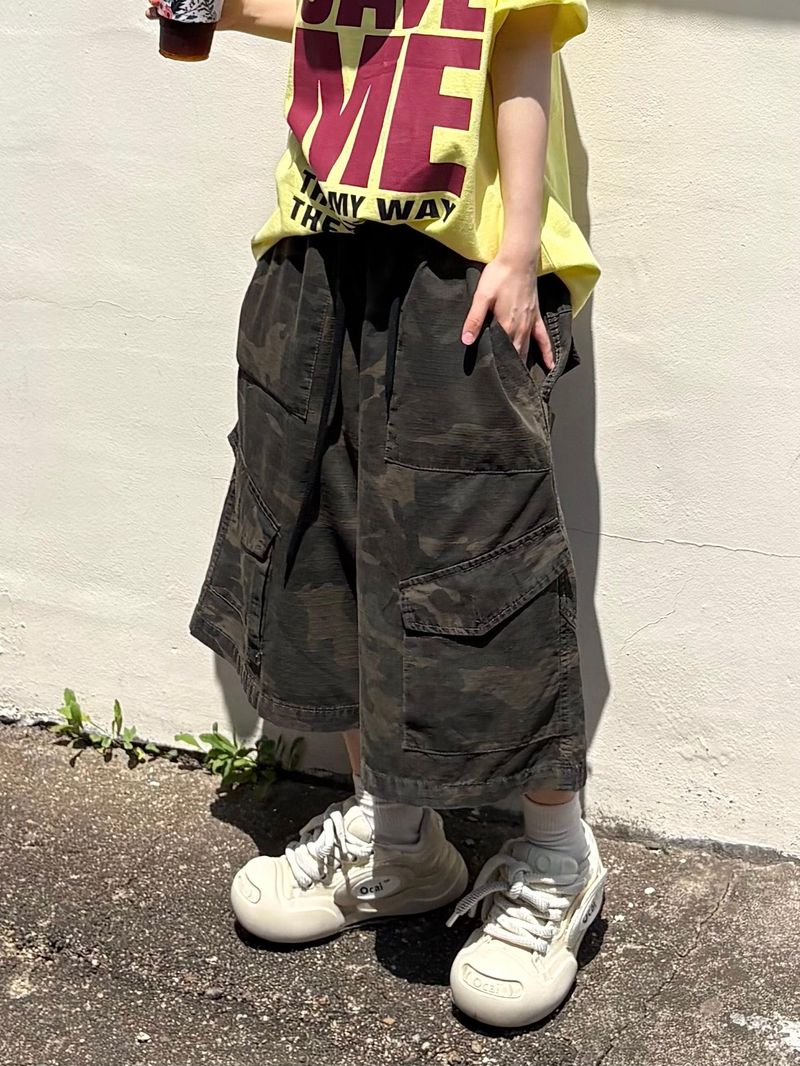 feather cargo bermuda pants