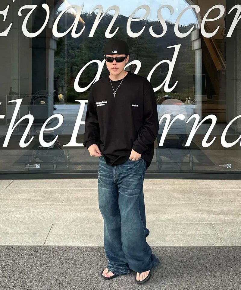 MM SYMBOL LOGO LONG SLEEVE T(BLACK)