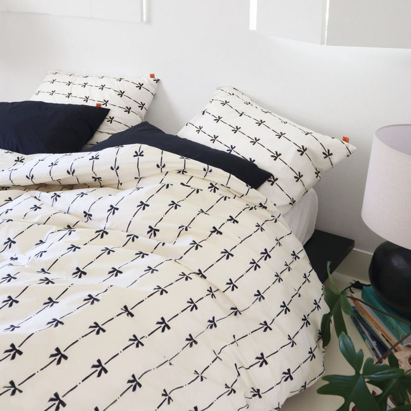 Ribbons pillow case