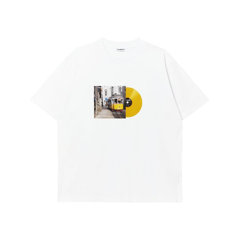 LE AREVEY（アルヴェイ）の「LE AREVEY LP COLLECTOR T-SHIRT WHITE / YELLOW（Tops）」