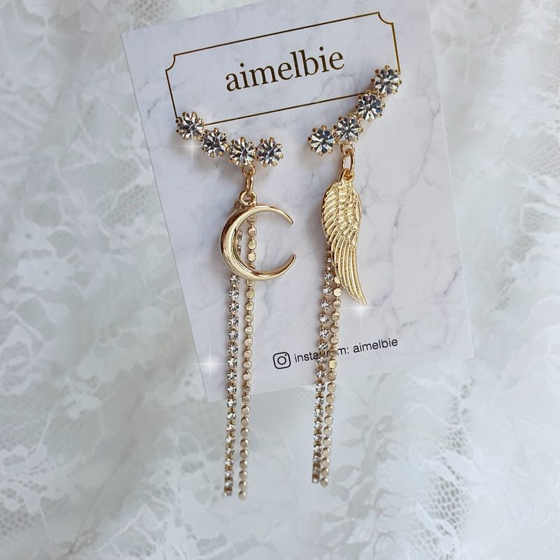 Moon Angel Earring - Gold