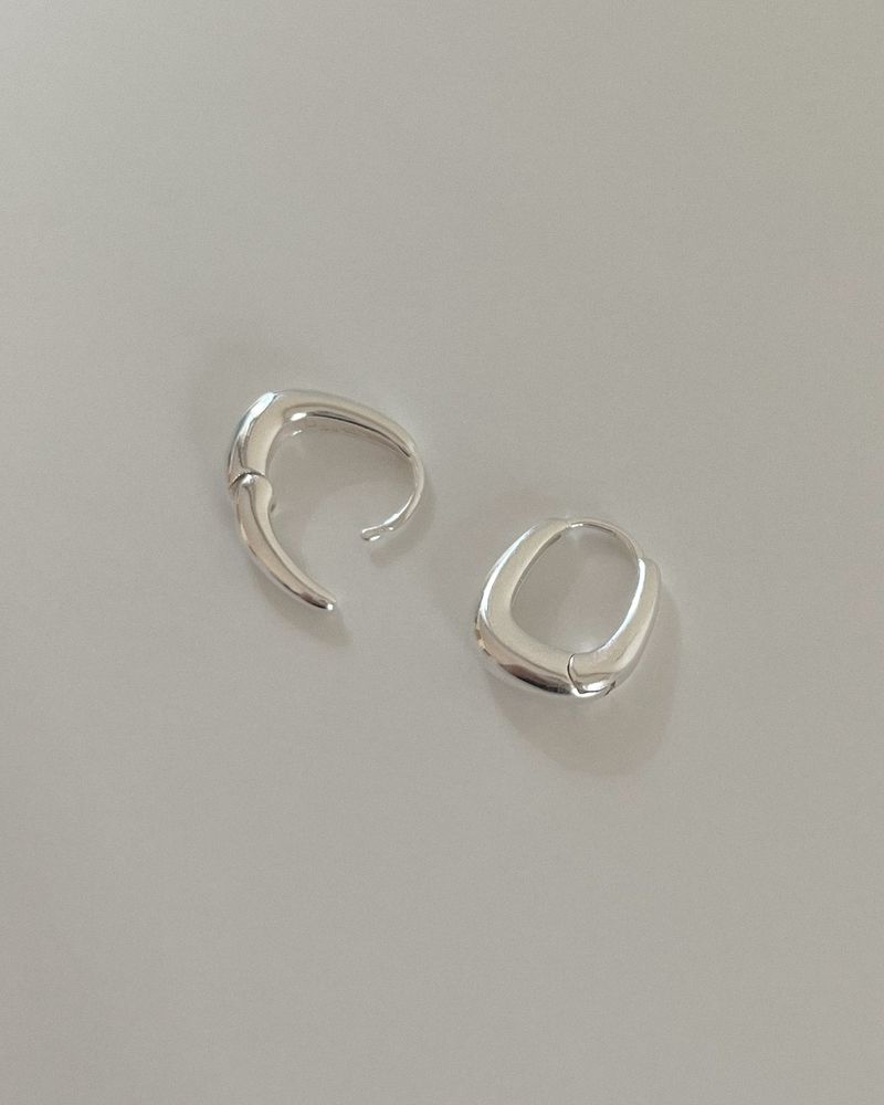 Rosé earring (silver)