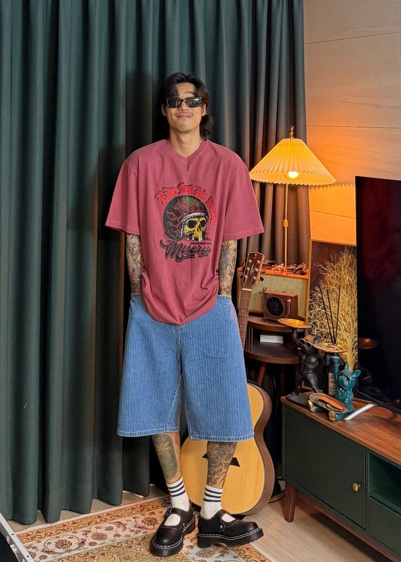 virstyle（ビルスタイル）の「Herringbone Bermuda Denim Shorts 2COLOR（Pants）」