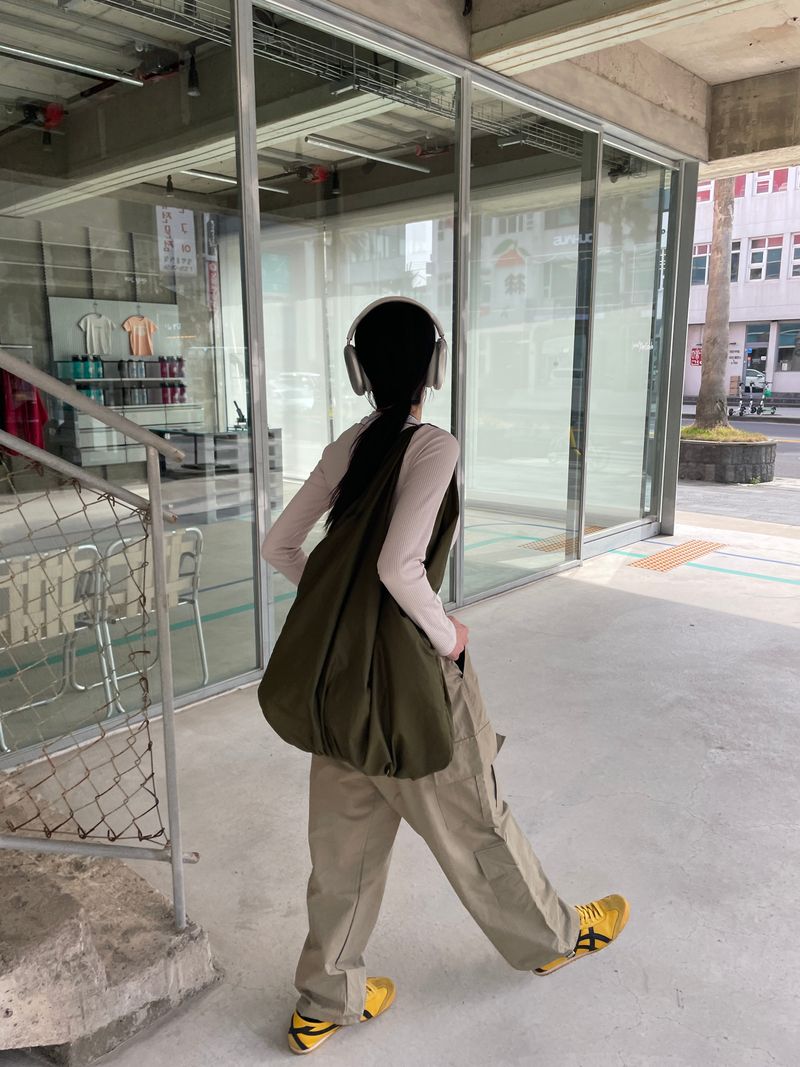 Four cargo pants