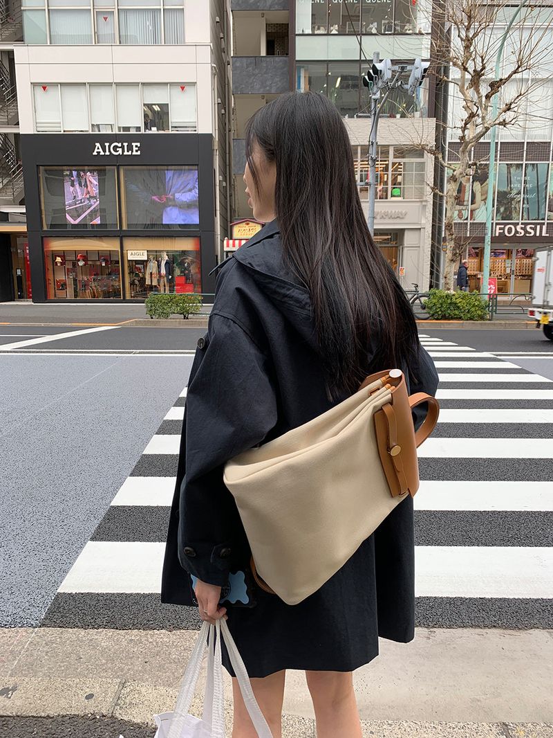 [MADE] Peto Pintuck Mini Skirt