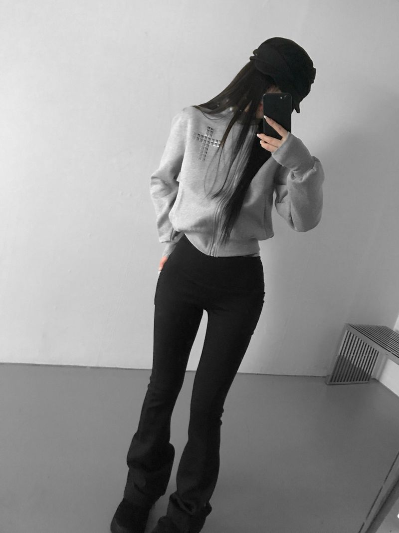 athleisure cargo leggings
