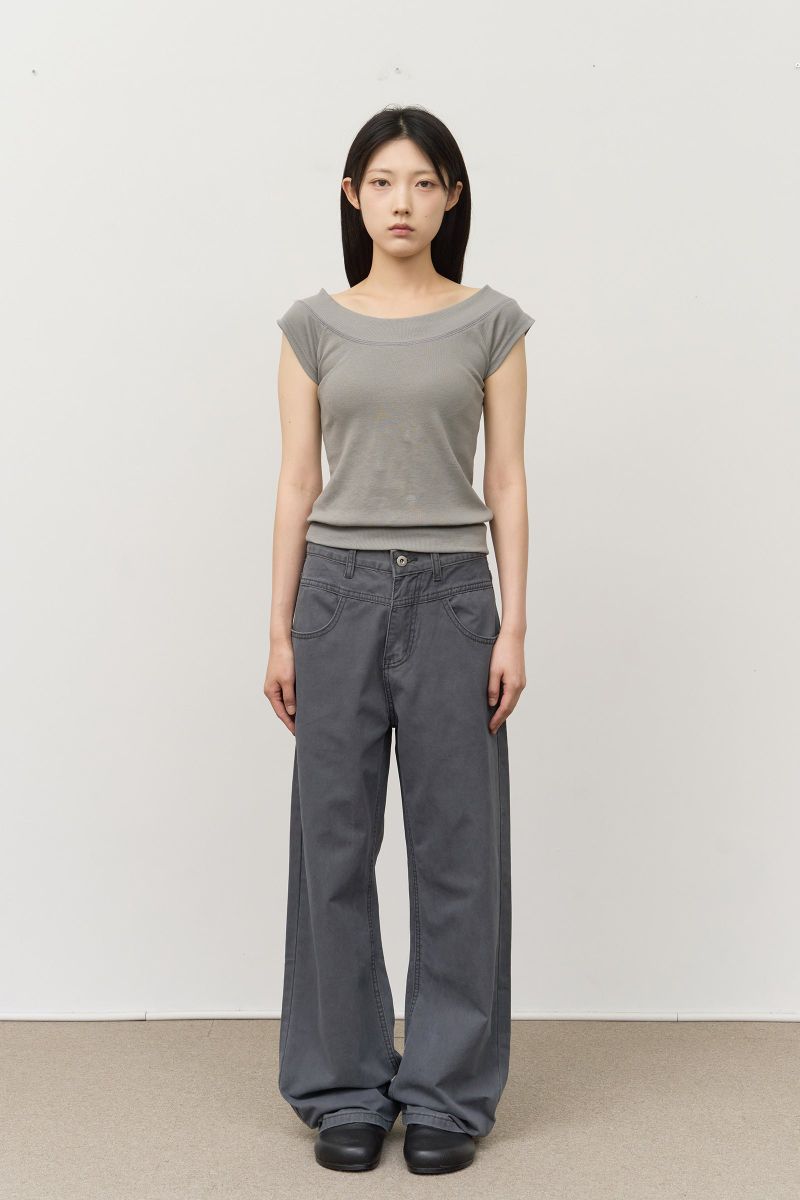(W) Denti U-neck Top