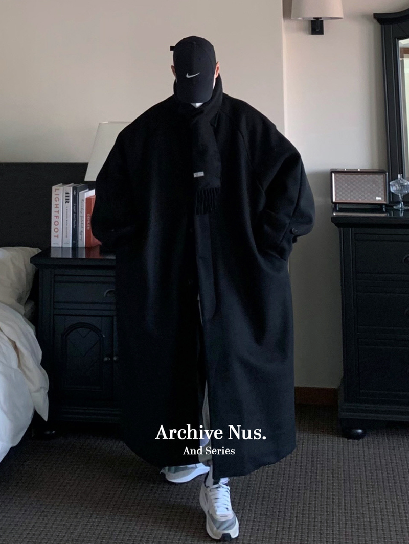 Nus. Wool Coat