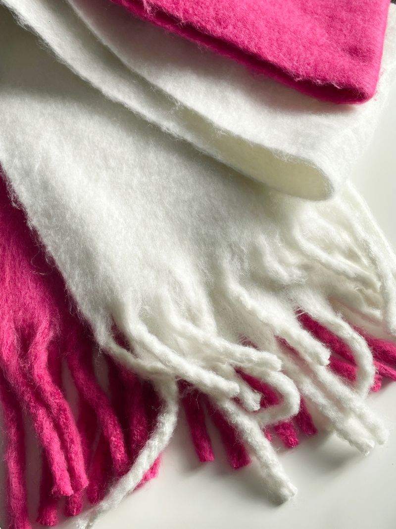 Warm tassel muffler 