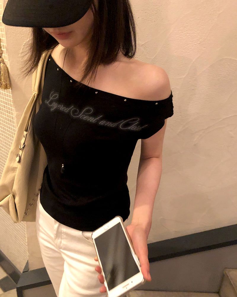 [ORIGINAL] Off-Shoulder Stud Short-Sleeve T-Shirt