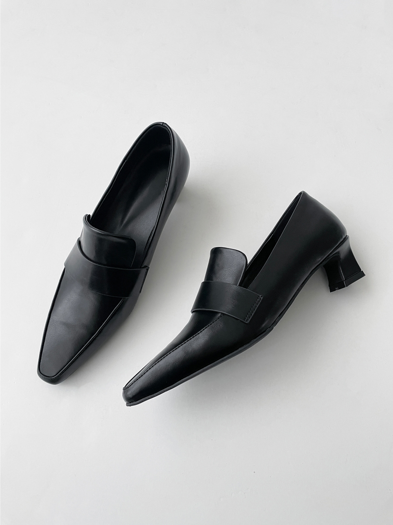 loafer middle heel