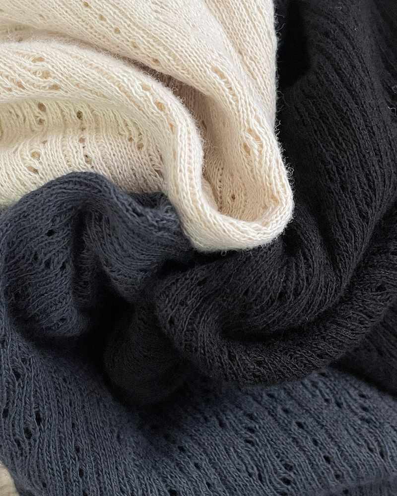 Loki wave punched knit