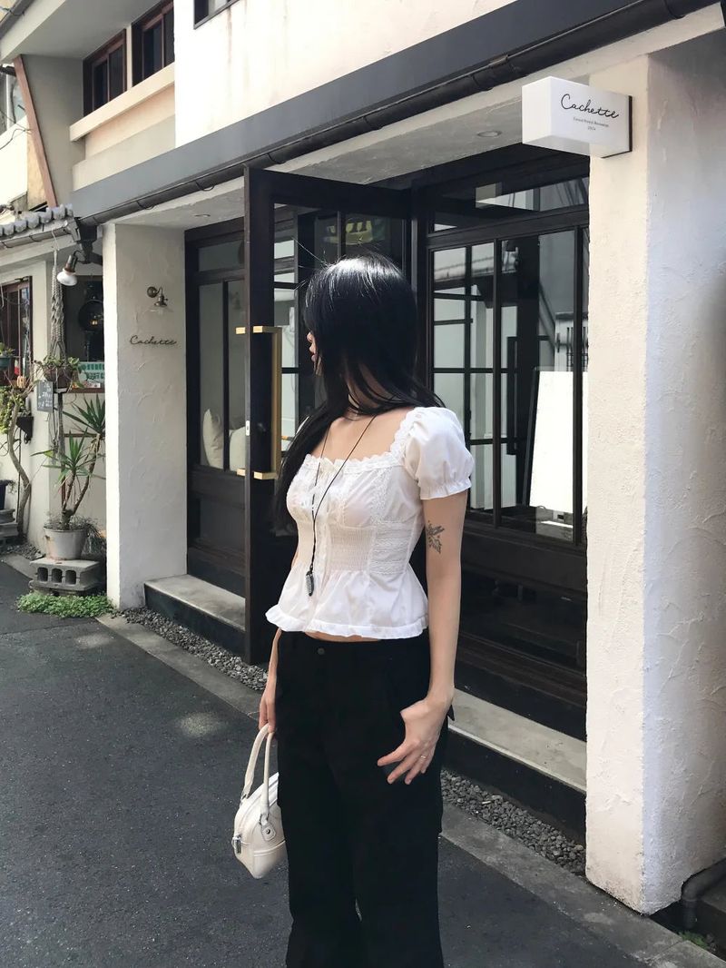 Romy Square Lace Ribbon Puff Smoke Blouse
