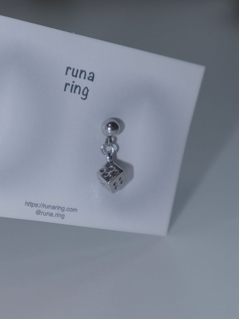 mini dice piercing