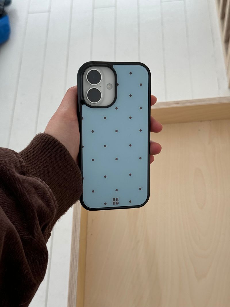 shop.nuee(ショップニュイ)の「s.blue dot case (Smartphone Accessories)」