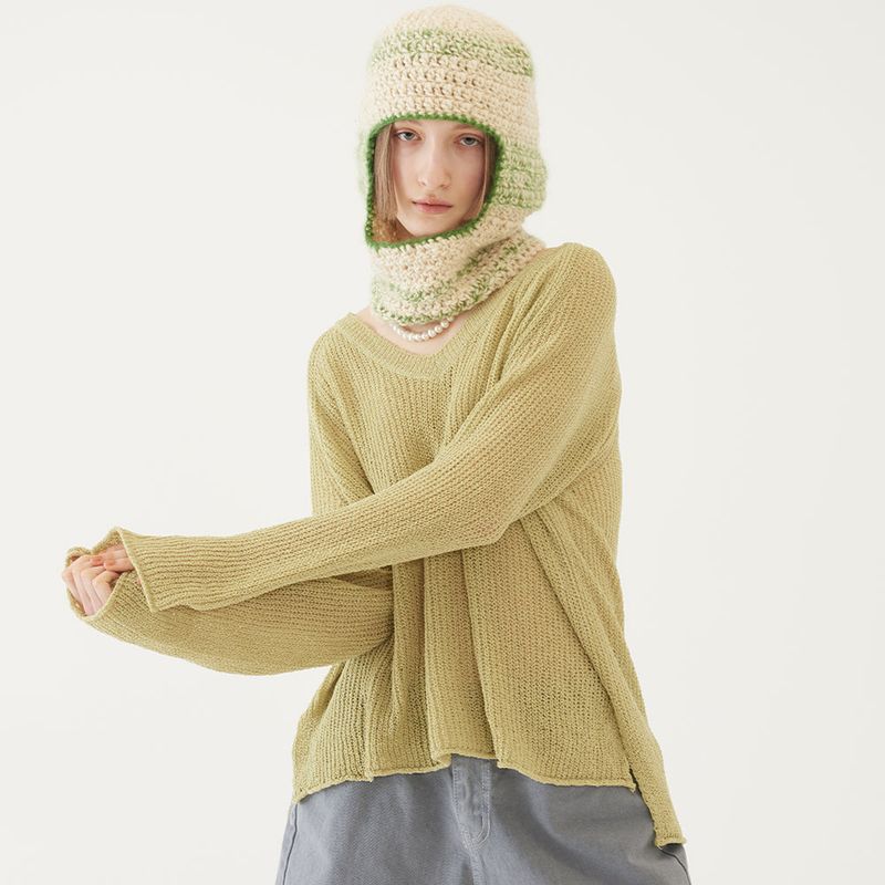 TMO BY 13MONTH（ティーエムオーバイサーティーンマンス）の「V-NECK KNIT TOP (GREEN)（Tops）」